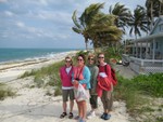 Ladies on Atlantic side beach, Man-of-Way Cay.
l-r Laura Murdoch, Adair Murdoch, Betty Douglas, Sandra Little
