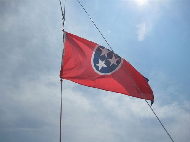 Tennessee Flag on backstay of Last Wish