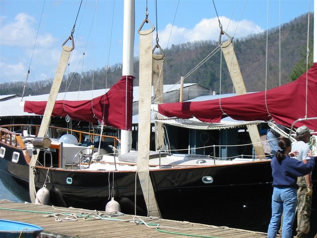 Freedom 40 checking bottom (Charlie Ulery's boat and crane)..