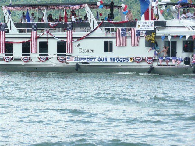 Boat Parade, near Lakeshore Marina