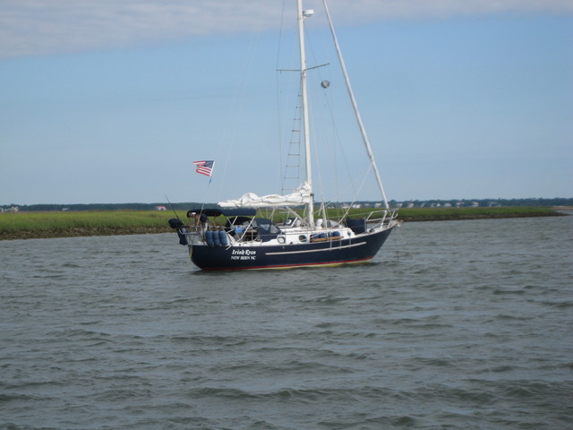 Murdochs at anchor off Dewees Island near Charleston, return to US from 2010 Bahamas trip, picture by S Little from deck of Ragtime