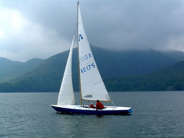 Skip and Patty during race on Soling