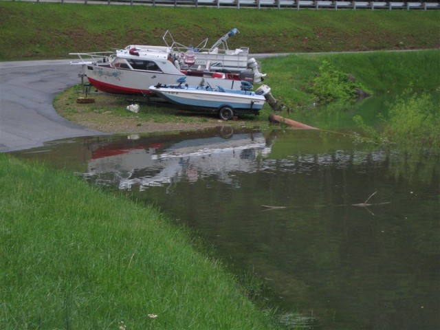 lower road near marina office flooded (May 8, 2009)